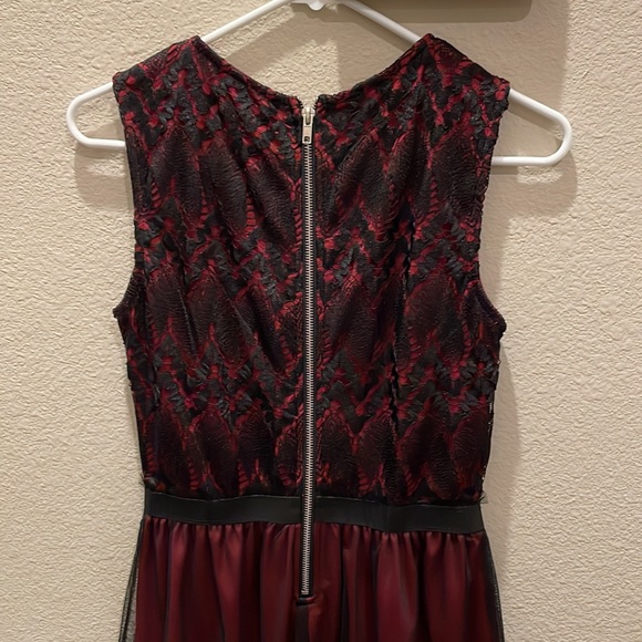 Preloved speechless dress size medium or 10 - Picture 6 of 8